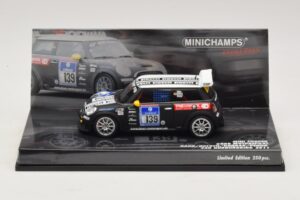 Mini Cooper Dörr Motorsport #139 Hahn / Holoch 24 Hours of Nürburgring 2011 Minichamps 1:43 Mini Cooper Dörr Motorsport #139 Hahn / Holoch 24 Hours of Nürburgring 2011 Minichamps 1:43 437112139 Métal