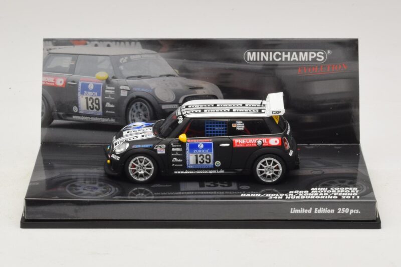Mini Cooper Dörr Motorsport #139 Hahn / Holoch 24 Hours of Nürburgring 2011 Minichamps 1:43 Mini Cooper Dörr Motorsport #139 Hahn / Holoch 24 Hours of Nürburgring 2011 Minichamps 1:43 437112139 Métal