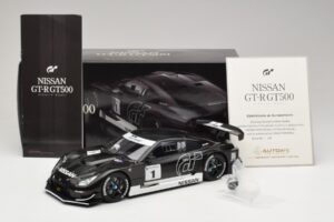 Nissan GT-R R35 Stealth Model Gran Turismo 5 AUTOart 1:18 81041 Métal — image 8 sur 9
