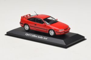 Opel Calibra Turbo 4x4 Rouge Maxichamps 1:43 940045721 Métal — image 3 sur 4