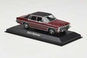 Opel Diplomat B Rouge Foncé Maxichamps 1:43 940046071 Métal — image 3 sur 4