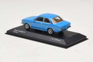 Opel Kadett C Bleu Minichamps 1:43 400048101 Métal — image 3 sur 4