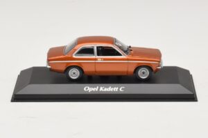 Opel Kadett C Bronze Métallisé Maxichamps 1:43 940045600 Métal