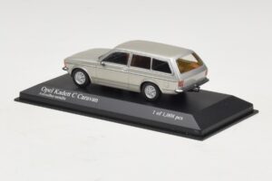 Opel Kadett C Caravan Silver Metallic Minichamps 1:43 400048111 Métal — image 3 sur 4
