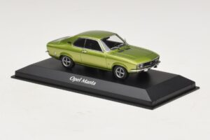 Opel Manta A Vert Métallisé Maxichamps 1:43 940045501 Métal — image 3 sur 4