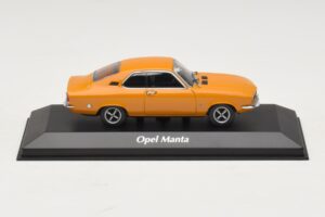 Opel Manta A Orange Maxichamps 1:43 940045500 Métal