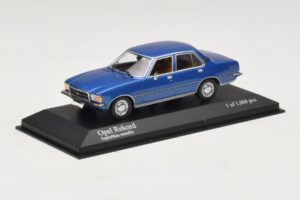 Opel Rekord D Bleu Métallisé Minichamps 1:43 400044002 Métal — image 2 sur 4