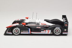 Peugeot 908 HDi FAP LMP1 #7 M. Gene / N. Minassian / J. Villeneuve 24 Hours of Le Mans 2007 Minichamps 1:18 150071207 Métal — image 3 sur 6