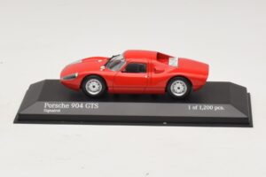 Porsche 904 GTS Rouge Minichamps 1:43 400065722 Métal