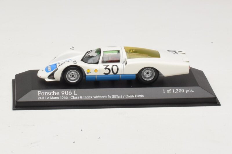 Porsche 906 LH Porsche System Racing #30 J. Siffert / C. Davis Class Winners 24 Hours of Le Mans 1966 Minichamps 1:43 Porsche 906 LH Porsche System Racing #30 J. Siffert / C. Davis Class Winners 24 Hours of Le Mans 1966 Minichamps 1:43 4006666