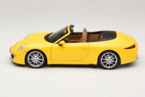 Porsche 911 991 Carrera S Cabriolet Jaune Minichamps 1:18 100061031 Métal — image 4 sur 8