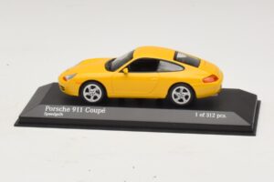 Porsche 911 991 Carrera Jaune Minichamps 1:43 410060221 Métal