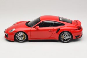 Porsche 911 991 Turbo S Rouge Minichamps 1:18 110062320 Métal — image 4 sur 8