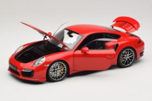 Porsche 911 991 Turbo S Rouge Minichamps 1:18 110062320 Métal — image 3 sur 8