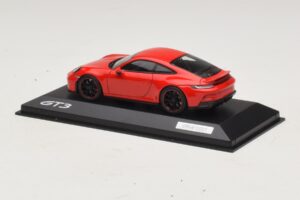 Porsche 911 992 GT3 Touring Rouge Minichamps 1:43 WAP02012617-R1 Métal — image 3 sur 4