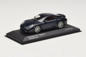 Porsche 911 996 Bleu Métallisé Minichamps 1:43 400061180 Métal — image 2 sur 4
