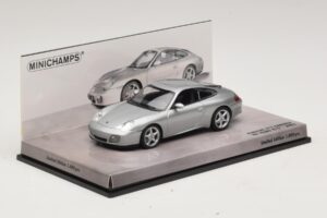 Porsche 911 996 Carrera 40e Anniversaire Argent Minichamps 1:43 436061070 Métal — image 2 sur 5