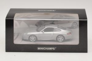 Porsche 911 996 Carrera 40e Anniversaire Argent Minichamps 1:43 436061070 Métal — image 4 sur 5