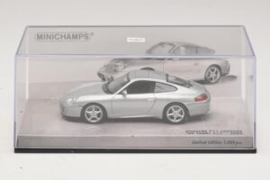 Porsche 911 996 Carrera 40e Anniversaire Argent Minichamps 1:43 436061070 Métal — image 5 sur 5