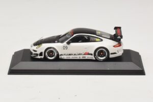 Porsche 911 997 GT3 RSR #9 Presentation 2009 Minichamps 1:43 400096909 Métal