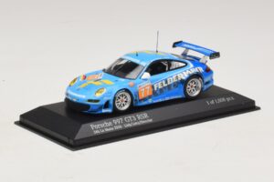 Porsche 911 997 GT3 RSR GT2 #77 M. Lieb / R. Lietz / W. Henzler 24 Hours of Le Mans 2010 Minichamps 1:43 410106977 Métal — image 2 sur 4