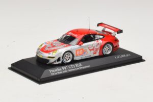 Porsche 911 997 GT3 RSR GT2 #80 S. Neiman / D. Law 24 Hours of Le Mans 2010 Minichamps 1:43 410106980 Métal — image 2 sur 4