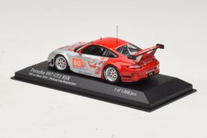 Porsche 911 997 GT3 RSR GT2 #80 S. Neiman / D. Law 24 Hours of Le Mans 2010 Minichamps 1:43 410106980 Métal — image 3 sur 4
