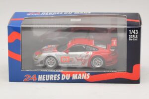 Porsche 911 997 GT3 RSR GT2 #80 S. Neiman / D. Law 24 Hours of Le Mans 2010 Minichamps 1:43 410106980 Métal — image 4 sur 4