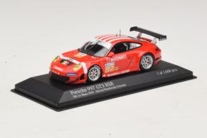 Porsche 911 997 GT3 RSR GT2 #97 M. Holzer / R. Westbrook 24 Hours of Le Mans 2010 Minichamps 1:43 410106997 Métal — image 2 sur 4