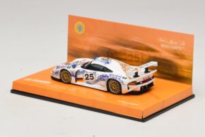 Porsche 911 GT1 #25 B. Wollek / T. Boutsen / H-J. Stuck 24 Hours of Le Mans 1996 Minichamps 1:43 403966625 Métal — image 3 sur 5