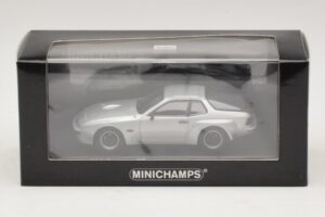 Porsche 924 Carrera GT Argent Minichamps 1:43 400066121 Métal — image 4 sur 4