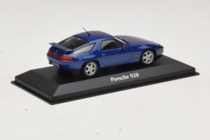 Porsche 928 Bleu Métallisé Maxichamps 1:43 940068101 Métal — image 2 sur 4