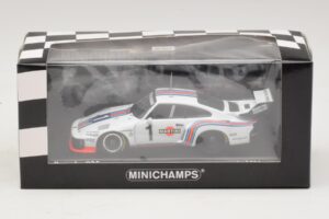 Porsche 935 Martini Racing #1 R. Stommelen / M. Schurti Winner Dijon 6 Hours 1976 Minichamps 1:43 400766311 Métal — image 4 sur 4