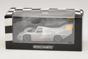 Porsche 956K Rollout Version 1982 Minichamps 1:43 400826799 Métal — image 4 sur 4