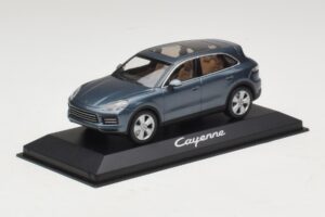 Porsche Cayenne E3 Blue Metallic Minichamps 1:43 WAP0203110J Métal — image 2 sur 4
