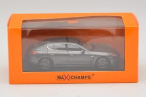 Porsche Panamera 970 Turbo Gris Métallisé Maxichamps 1:43 940062371 Métal — image 4 sur 4
