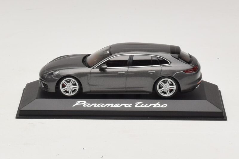Porsche Panamera 971 Turbo Gris Métallisé Minichamps 1:43 WAP0207610H Métal