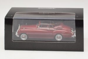 Rolls-Royce Silver Cloud II Cabriolet Rouge Minichamps 1:43 436134930 Métal — image 4 sur 4