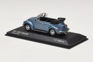 Volkswagen 1302 Cabriolet Bleu Métallisé Minichamps 1:43 430055042 Métal — image 3 sur 4