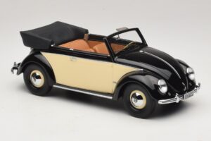 Volkswagen Beetle Cabriolet Noir Crème Minichamps 1:18 107054131 Résine — image 4 sur 6