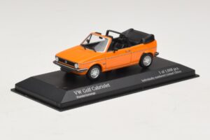 Volkswagen Golf Mk1 Cabriolet Orange Minichamps 1:43 400055131 Métal — image 2 sur 4