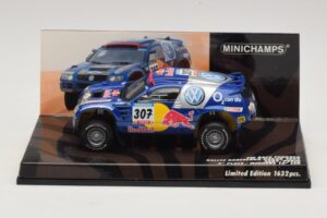 Volkswagen Race Touareg Red Bull #307 B. Saby / M. Perin Dakar Rally 2005 Minichamps 1:43 436055307 Métal