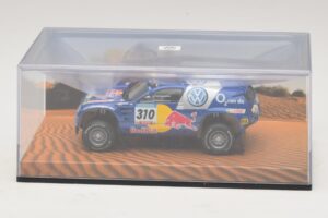 Volkswagen Race Touareg Red Bull #310 Édition Concessionnaire 2005 Minichamps 1:43 7LO099400PD310 Métal — image 4 sur 5