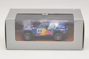 Volkswagen Race Touareg Red Bull #310 Édition Concessionnaire 2005 Minichamps 1:43 7LO099400PD310 Métal — image 5 sur 5