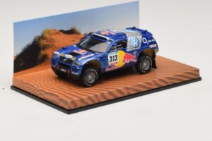 Volkswagen Race Touareg Red Bull #313 Édition Concessionnaire 2005 Minichamps 1:43 7LO099400PD313 Métal — image 2 sur 5