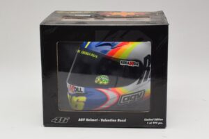 Casque AGV V. Rossi MotoGP Sepang 2005 Minichamps 1:2 327050066 Diecast — image 8 sur 8
