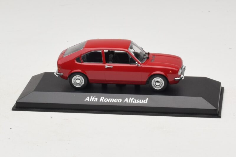 Alfa Romeo Alfasud Rouge Maxichamps 1:43 940120100 Métal