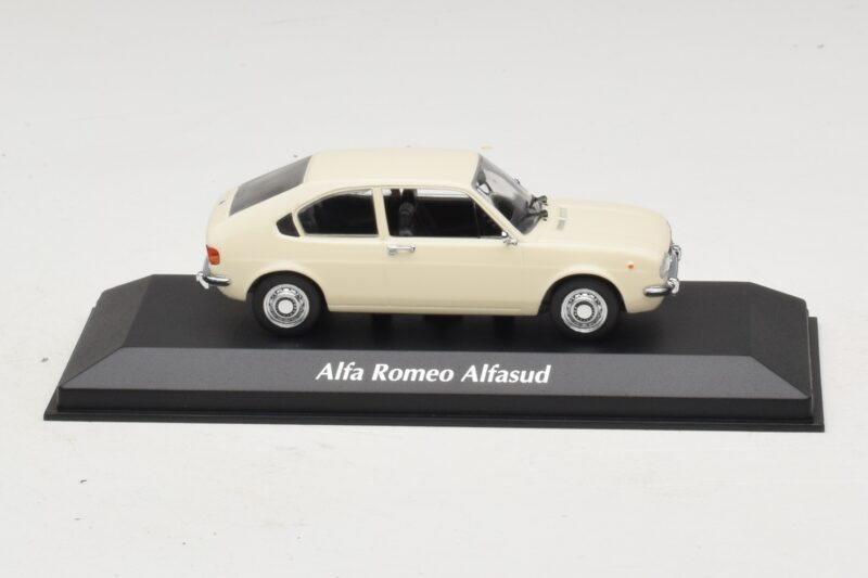 Alfa Romeo Alfasud Blanc Maxichamps 1:43 940120101 Métal
