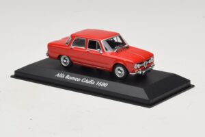 Alfa Romeo Giulia 1600 Rouge Maxichamps 1:43 940120901 Métal — image 3 sur 5