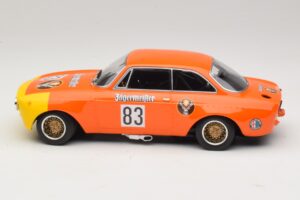 Alfa Romeo GTA 1300 Junior #83 Jagermeister R. Maschke DRM 1972 Minichamps 1:18 155721283 Diecast — image 3 sur 6